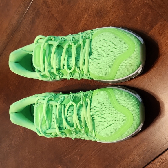 Nike Other - Nike Air Max 2015 Volt ⚡️ Youth size 7.0/Women's size 8.5